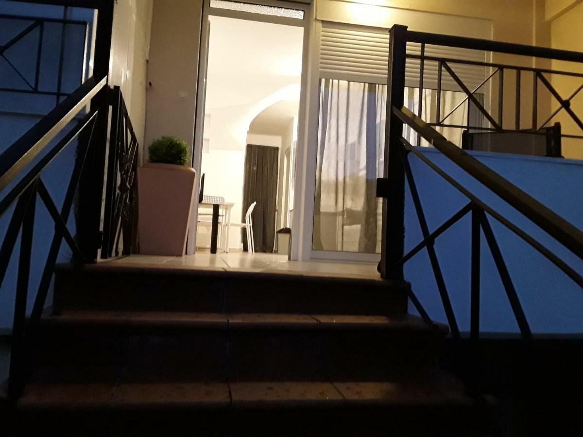 Maisonette R&F2 Kallithea  エクステリア 写真